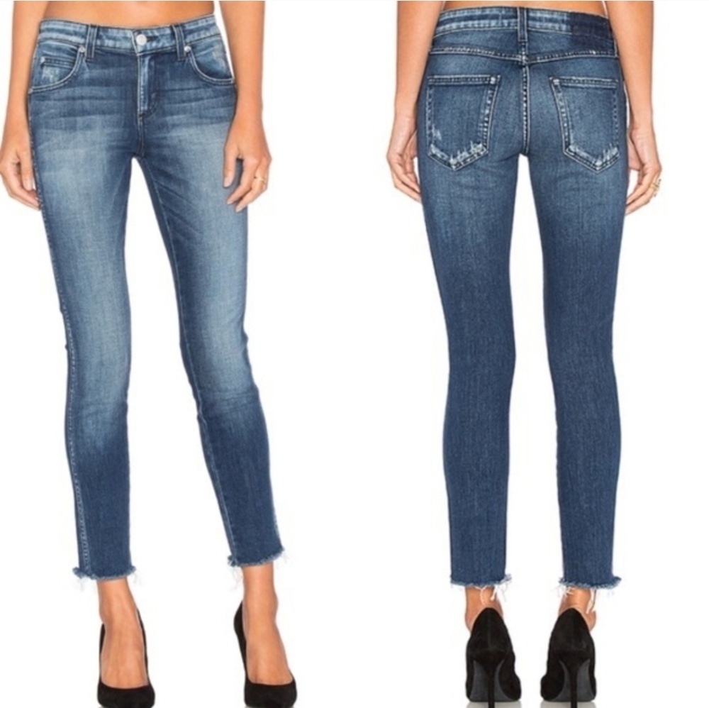 AMO Stix Crop 98% Cotton mid-rise Raw Hem jeans Sz 24